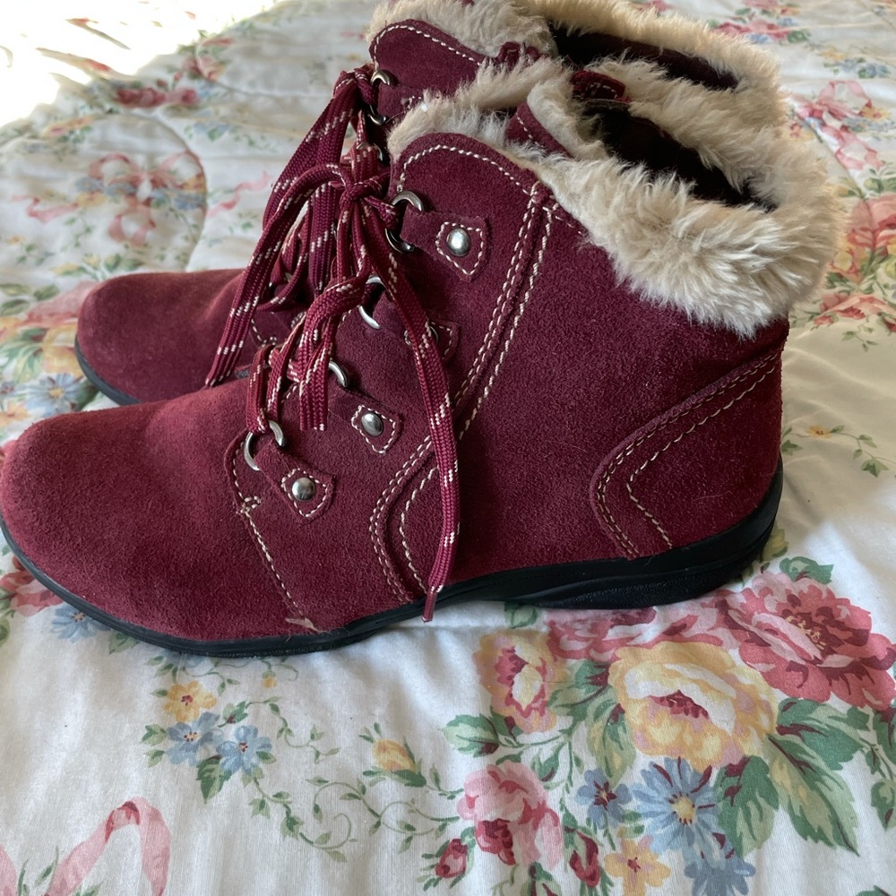 Earth Origins sz 10W ankle boots
